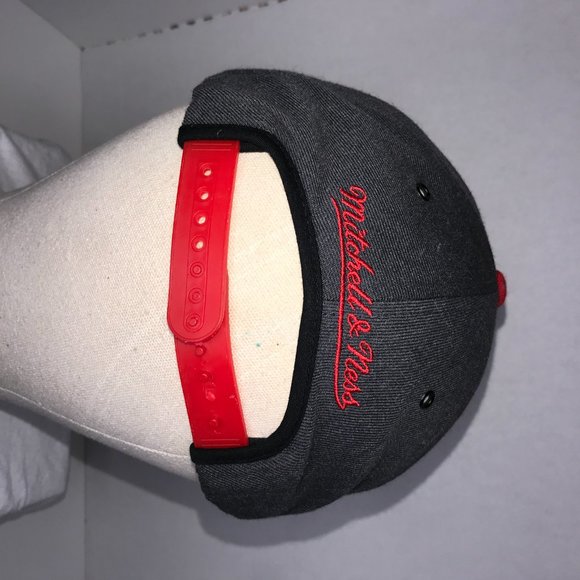 Huston Rockets Snapback Hat - Picture 2 of 2